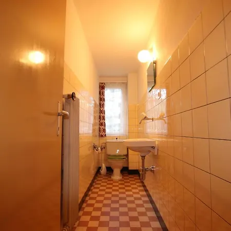 Daire Ferienhaus Alpenperle Saas300 Saas-Balen